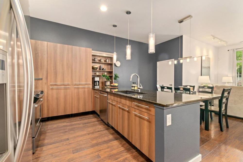 The Cozy Corner Retreat, 15 min walk to Old Town